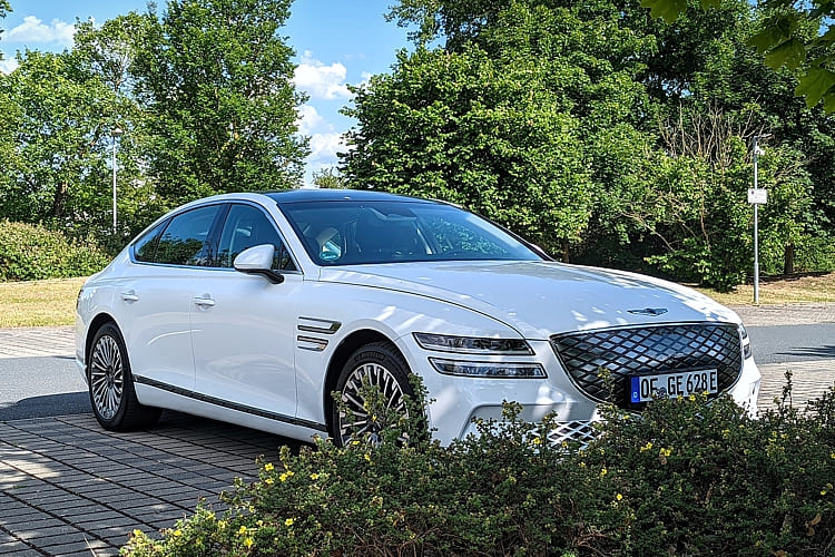 Genesis Electrified G80