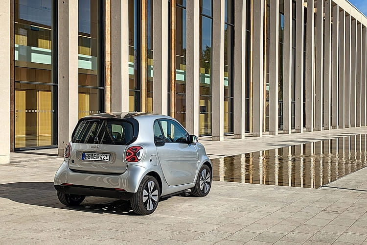 2020 smart 453 EQ Facelift mit 22 kW-Lader